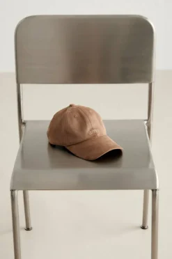 Aim'n Cap Small Logo Suede Cap