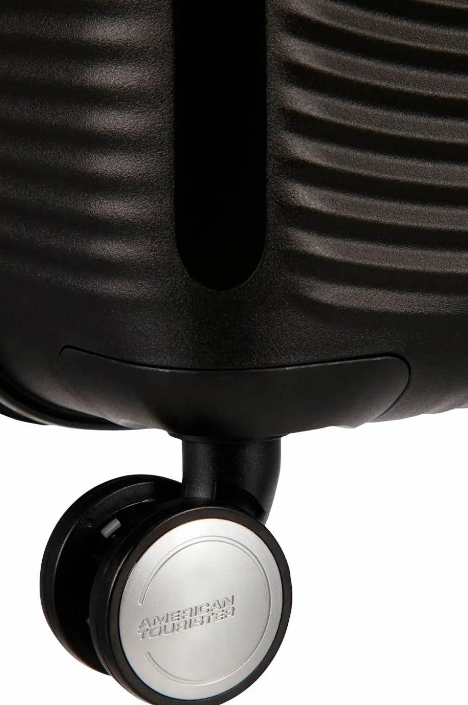 American Tourister Soundbox Spinner 67