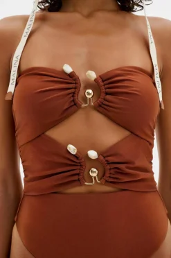 By Malina Badedrakt Erioa Cut Out