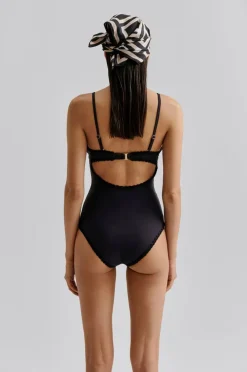 By Malina Badedrakt Nila V-neck Crochet Trimmed