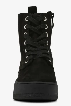 Duffy Boots