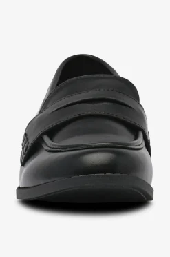 Duffy Loafers