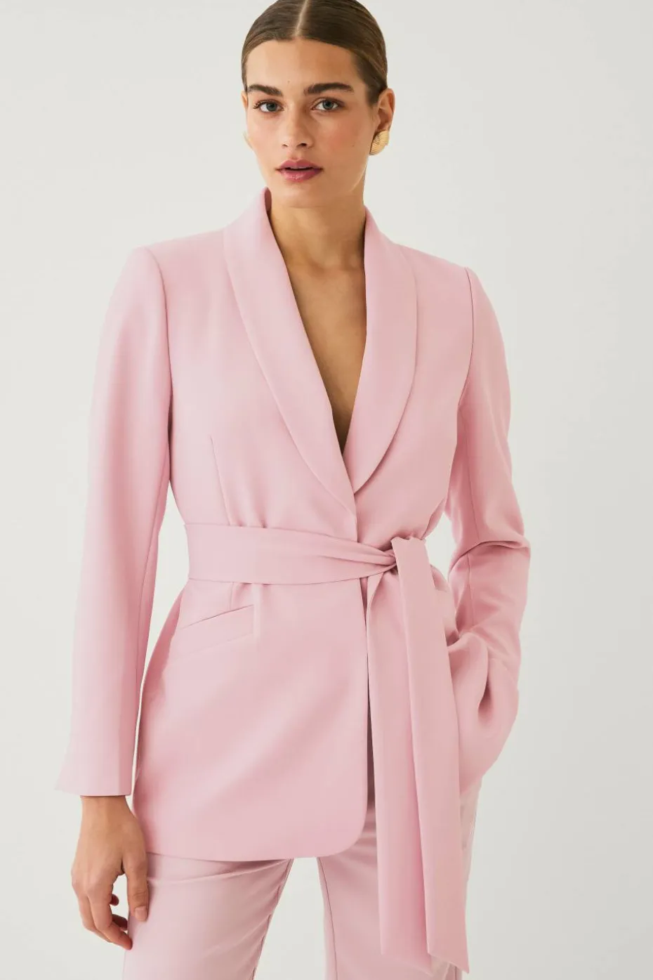 Ellos Collection Blazer med slips og sjalkrage