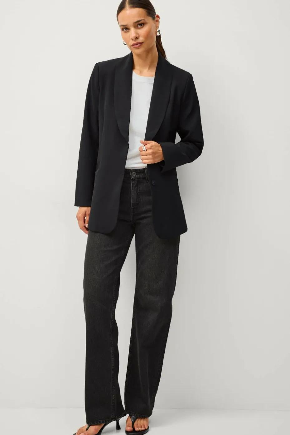 Ellos Collection Blazer med slips og sjalkrage