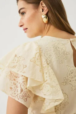 Ellos Collection Blondebluse med volanger