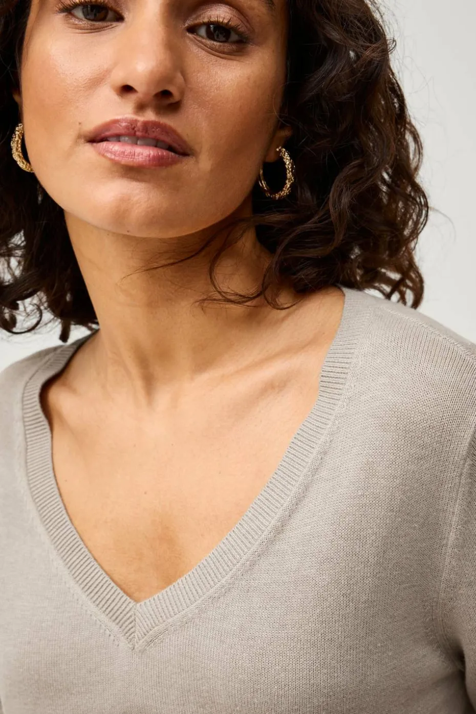Ellos Collection Finstrikket genser med v-hals