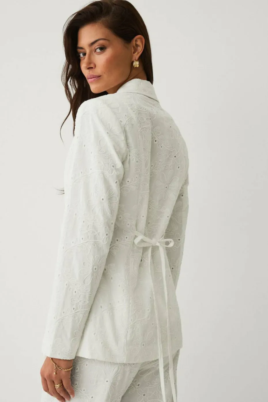 Ellos Collection Jakke med broderie anglaise