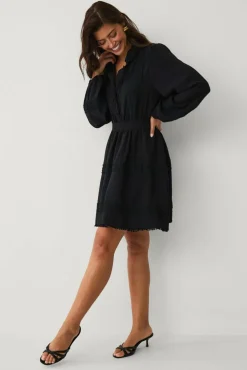 Ellos Collection Kjole med blondedetaljer