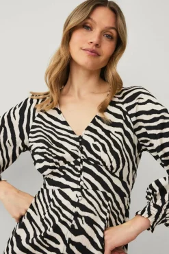Ellos Collection Kjole med kledde knapper