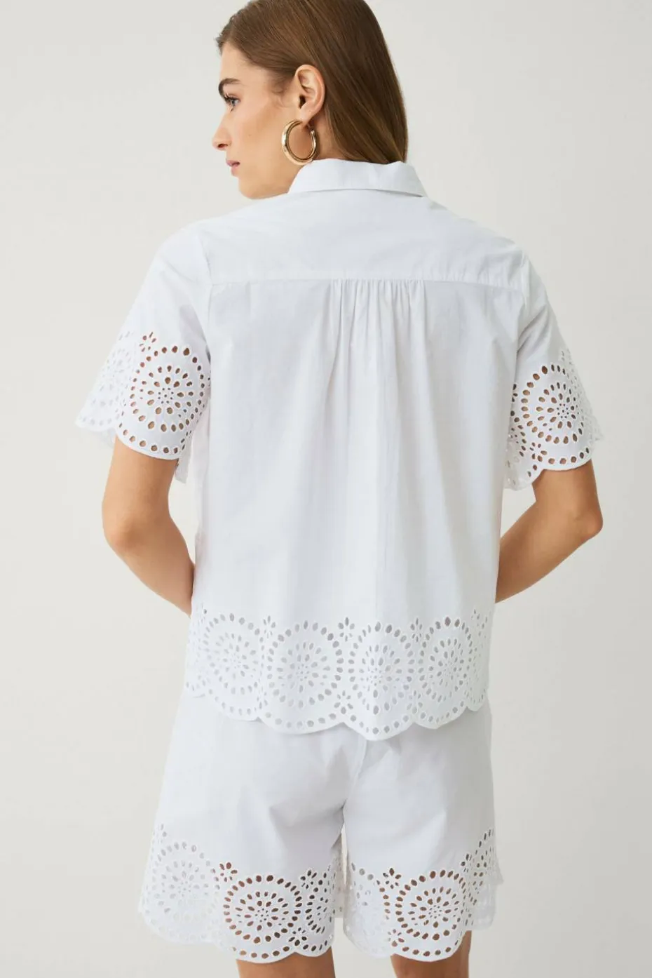 Ellos Collection Shorts med broderie anglaise