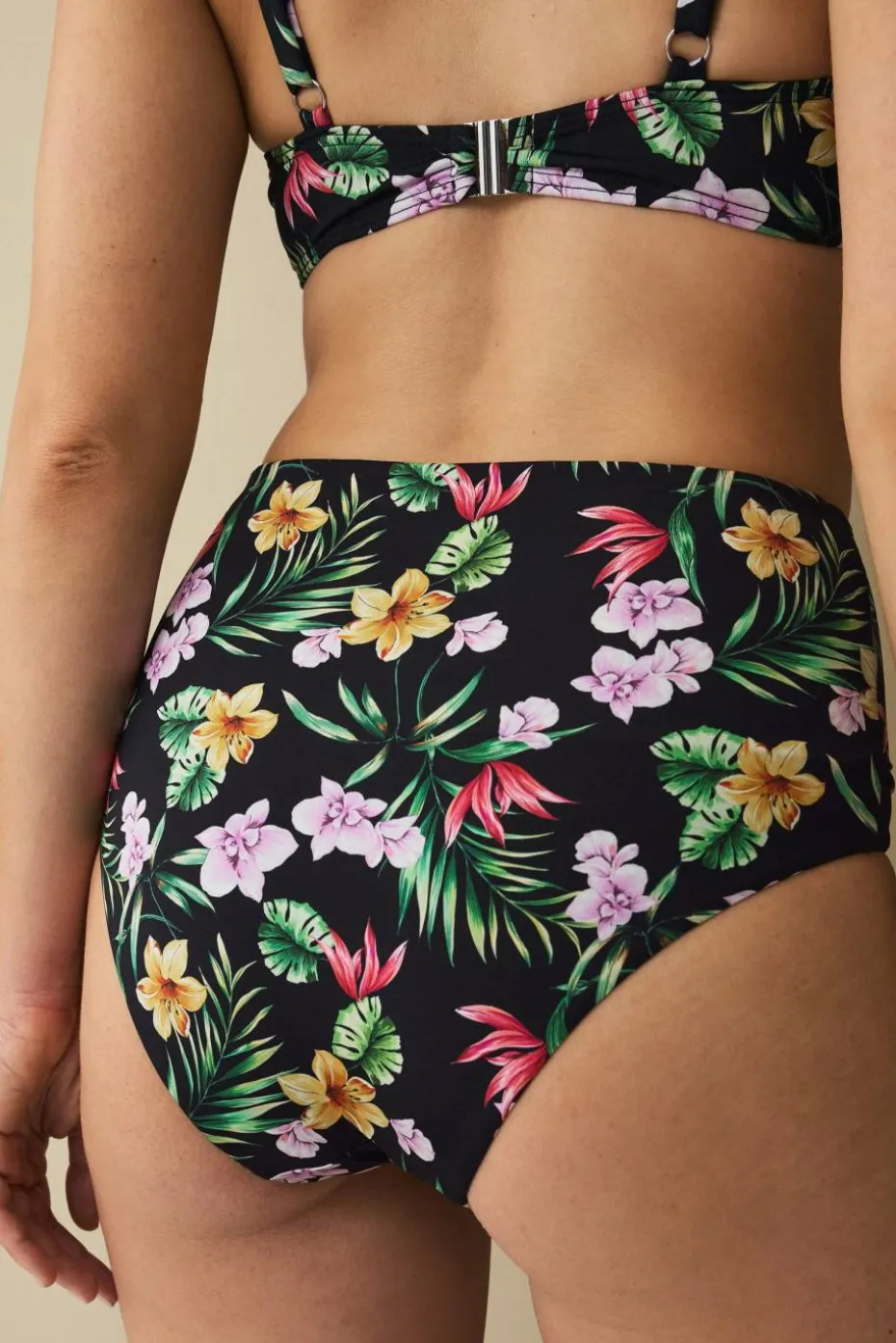 Ellos Collection Tai High Bikini Rosa