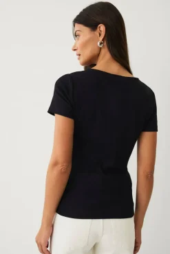 Ellos Collection Topp med hjerteformet hals
