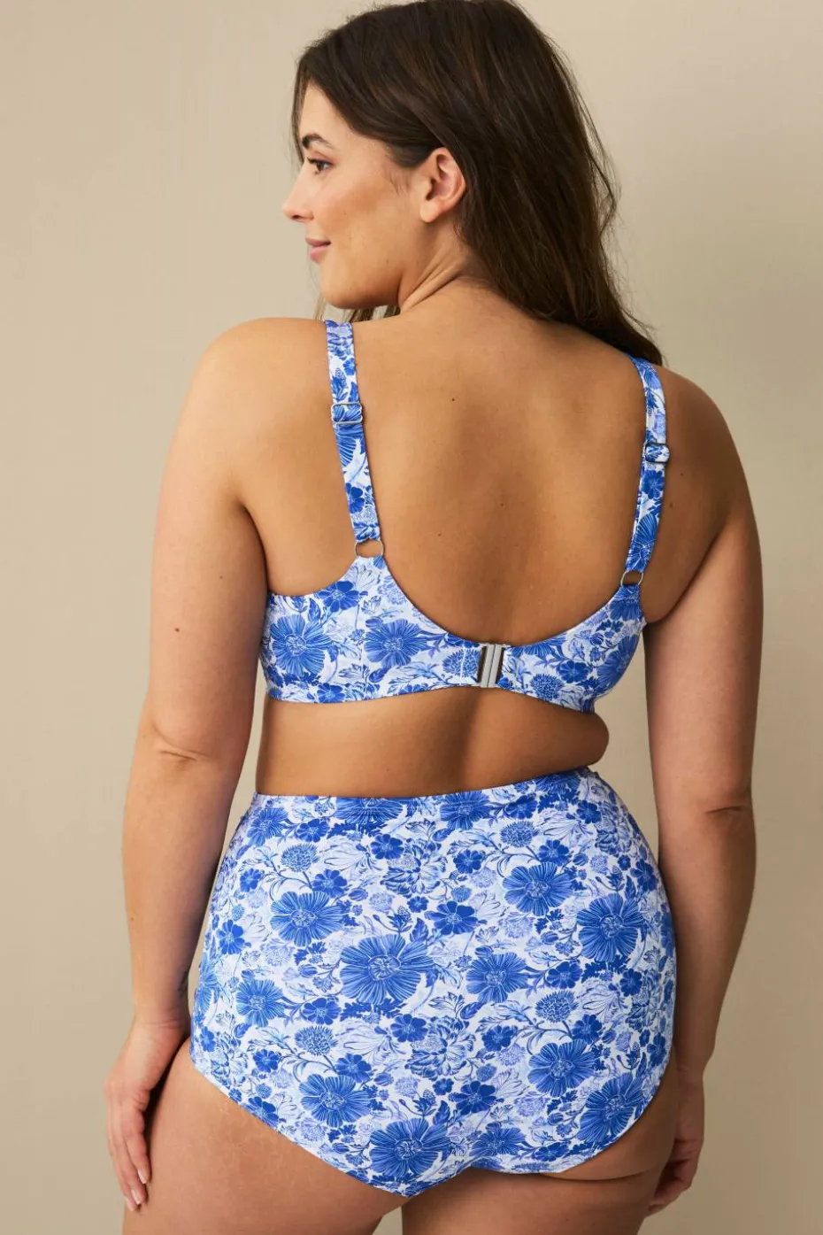 Ellos Plus collection Bikinitruse med shaping-effekt