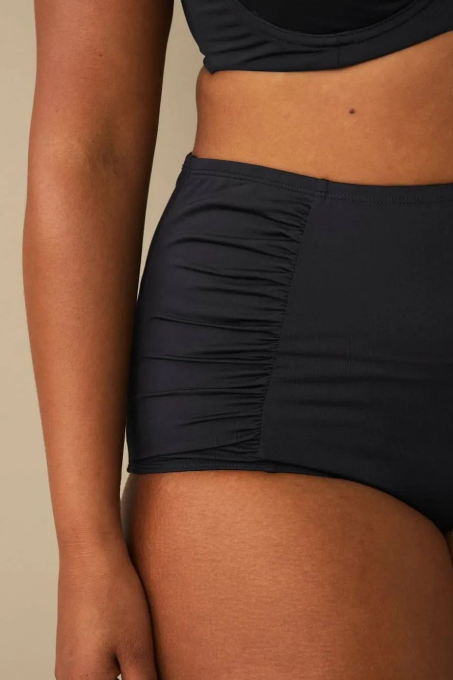 Ellos Plus collection Bikinitruse med shaping-effekt