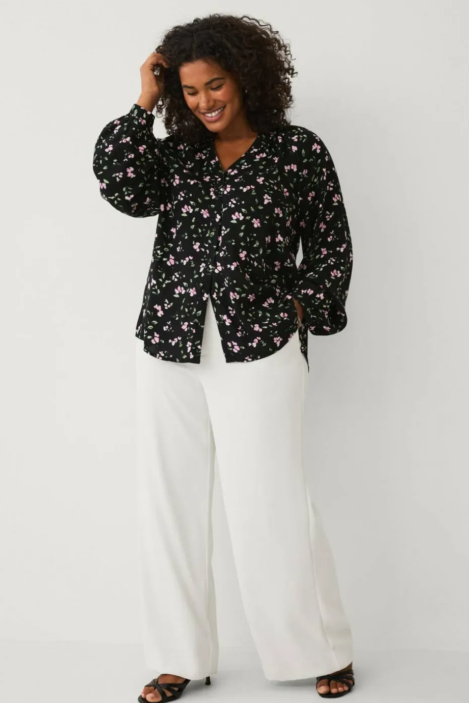 Ellos Plus collection Bluse med puffermer