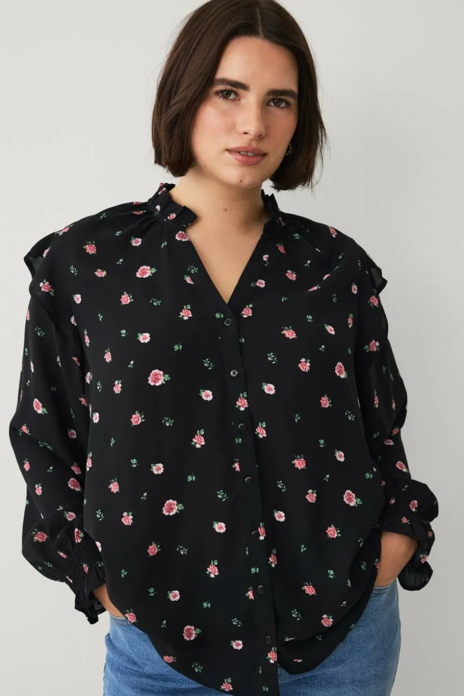 Ellos Plus collection Bluse med volanger