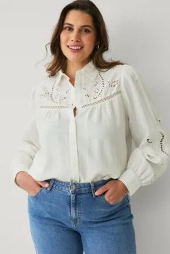 Ellos Plus collection Bluse med hullbroderier