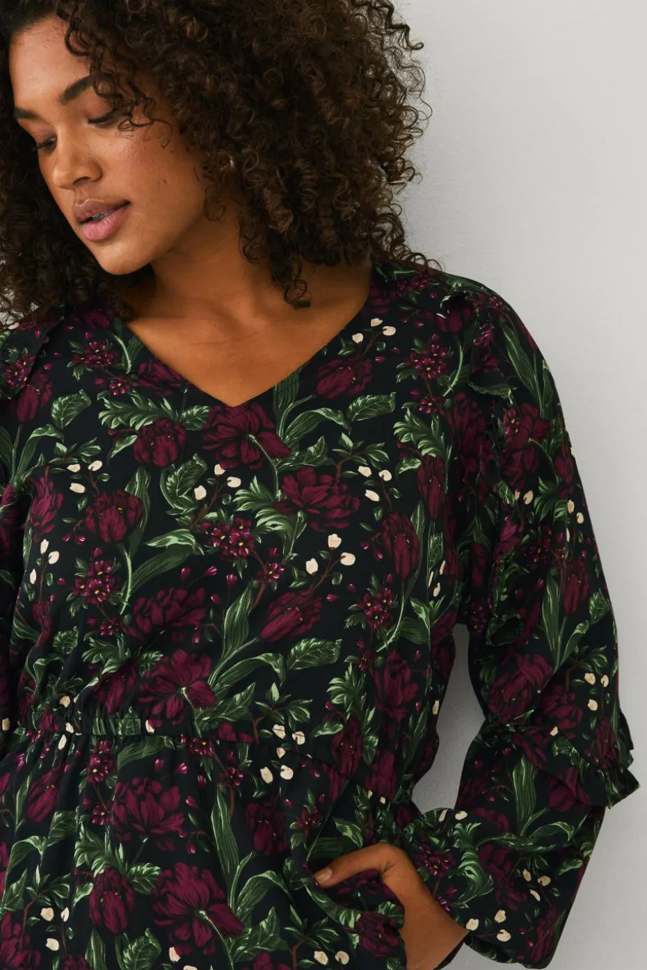 Ellos Plus collection Bluse med volanger
