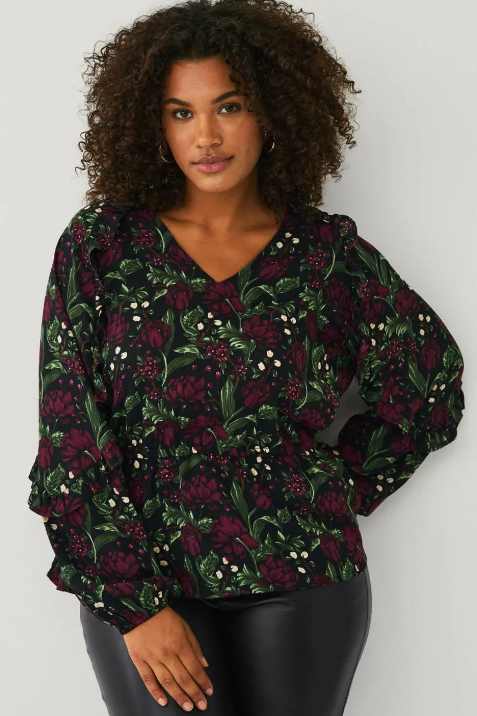Ellos Plus collection Bluse med volanger