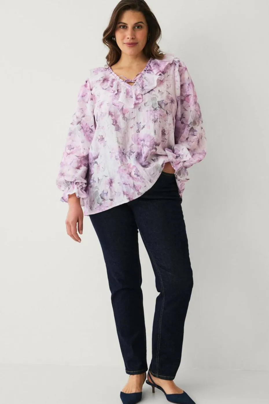 Ellos Plus collection Bluse med volanger