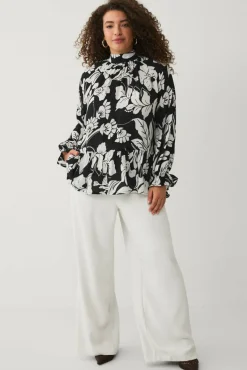 Ellos Plus collection Chiffongbluse med volanger