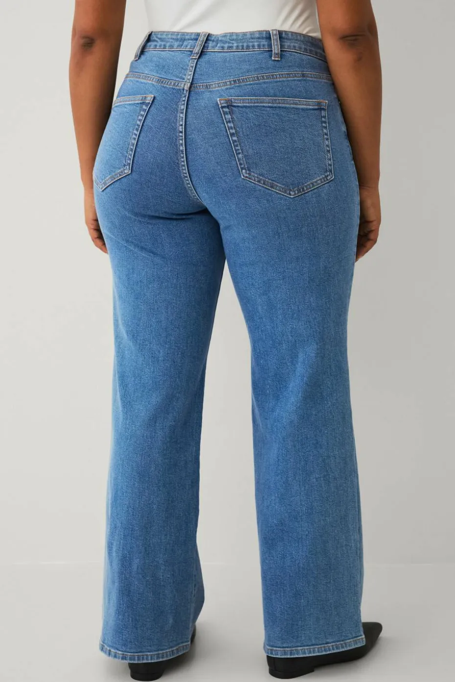 Ellos Plus collection Jeans med vide ben og høy midje