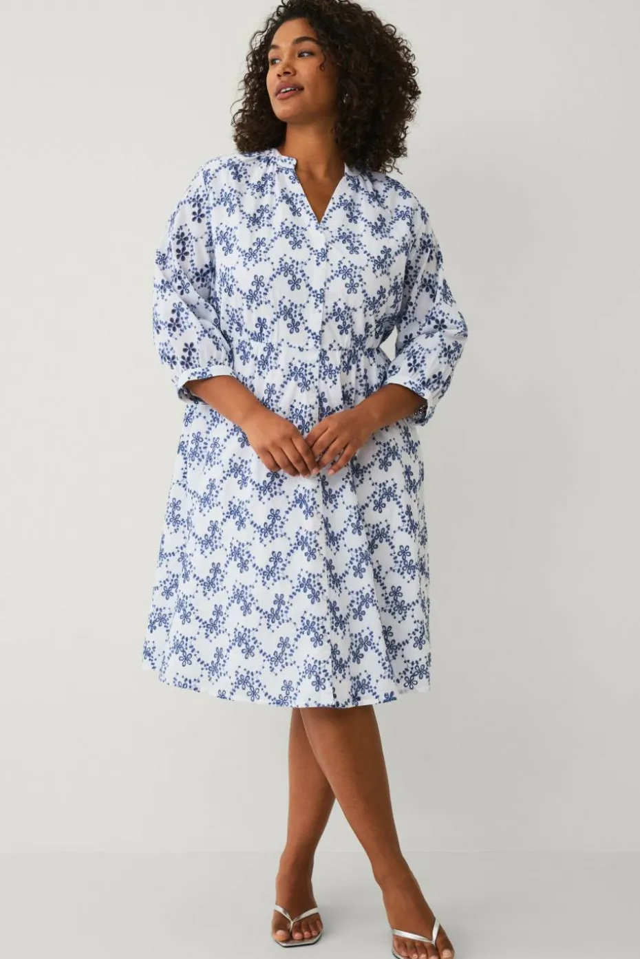 Ellos Plus collection Kjole med broderie anglaise