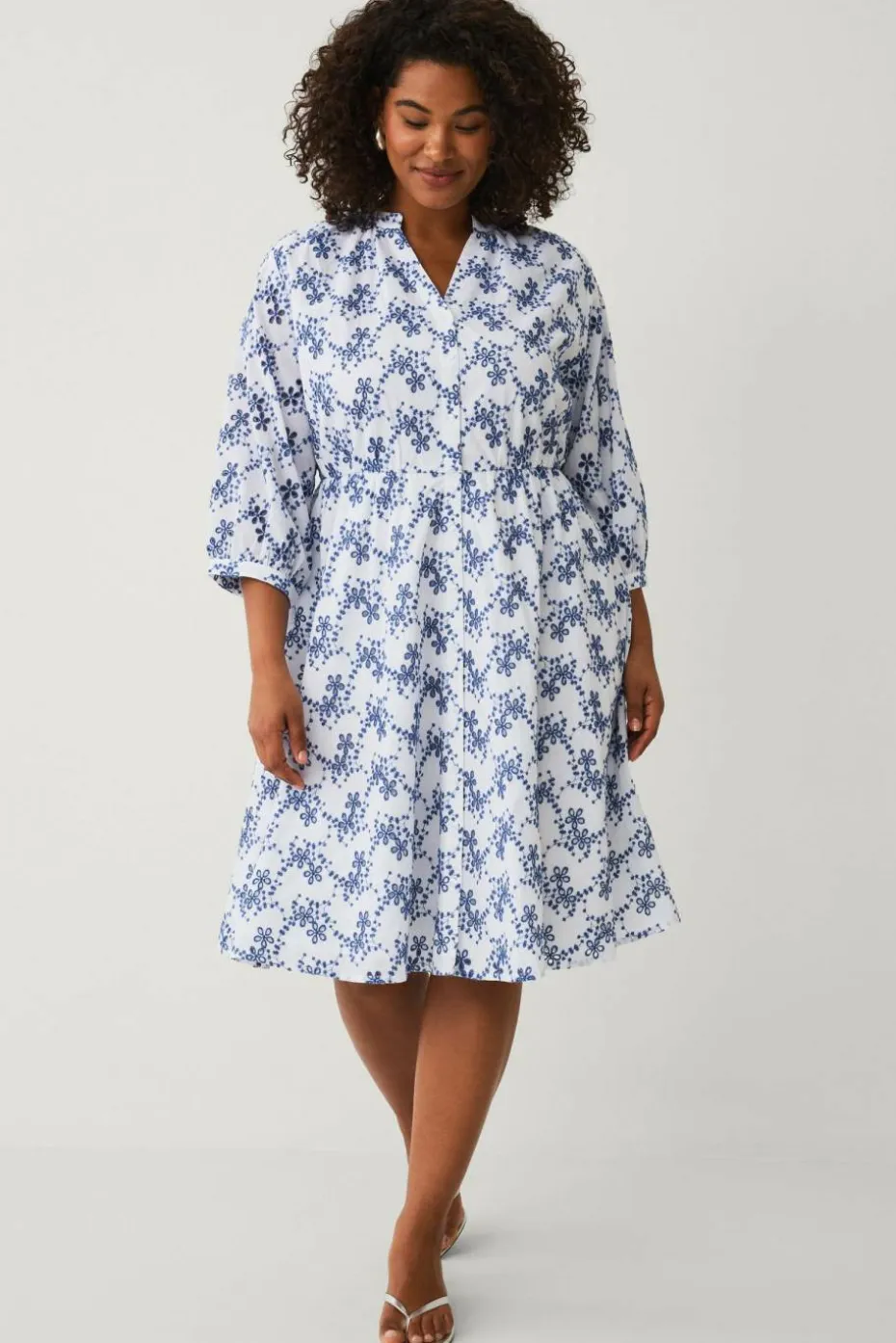 Ellos Plus collection Kjole med broderie anglaise
