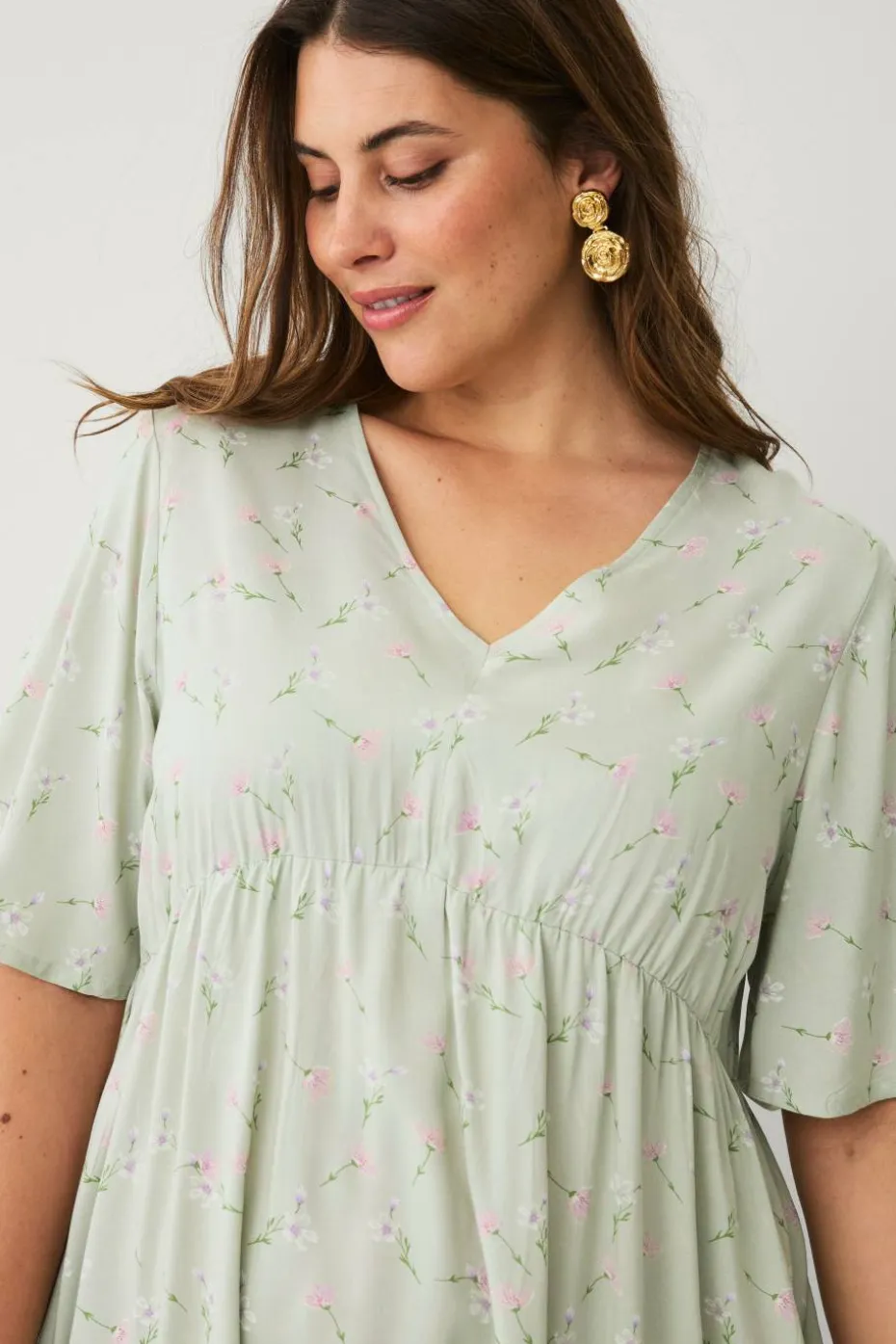 Ellos Plus collection Kjole med cut-off