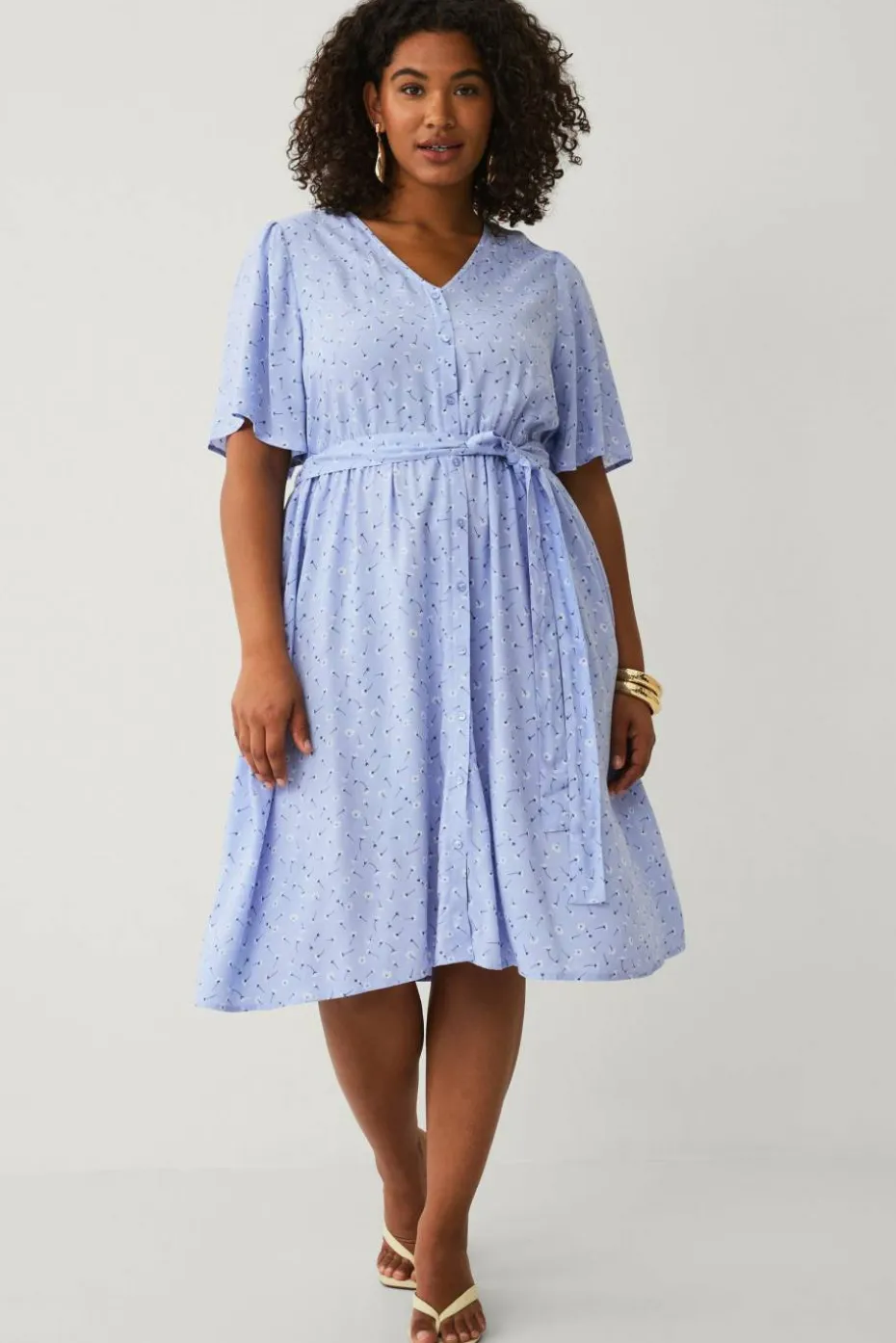Ellos Plus collection Kjole med draperte volangermer