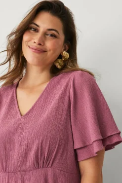 Ellos Plus collection Kjole med volanger i ermene
