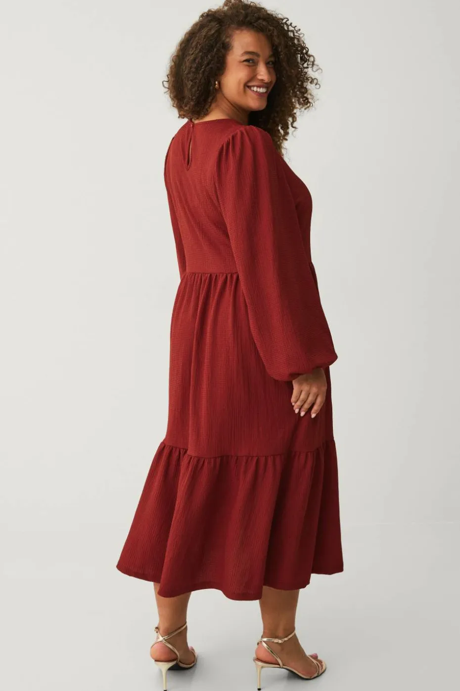 Ellos Plus collection Kjole med volanger