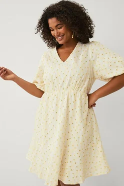 Ellos Plus collection Kjole med brodert mønster