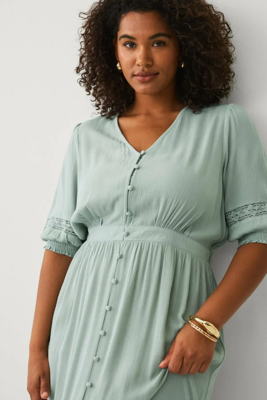Ellos Plus collection Maxikjole med blondedetaljer
