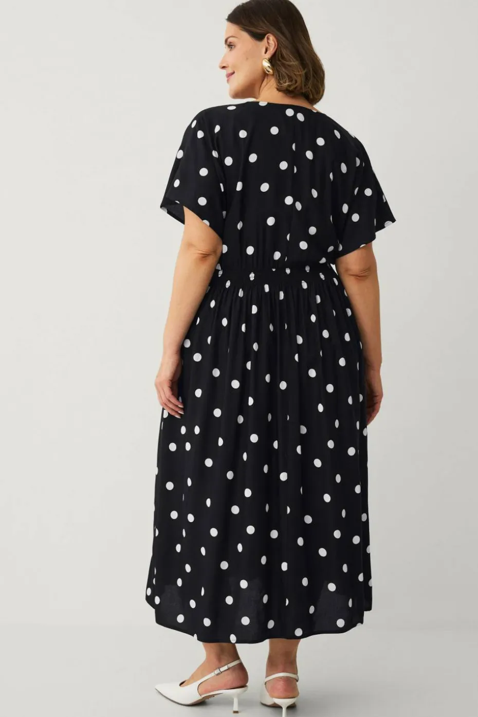 Ellos Plus collection Maxikjole med smockdetalj