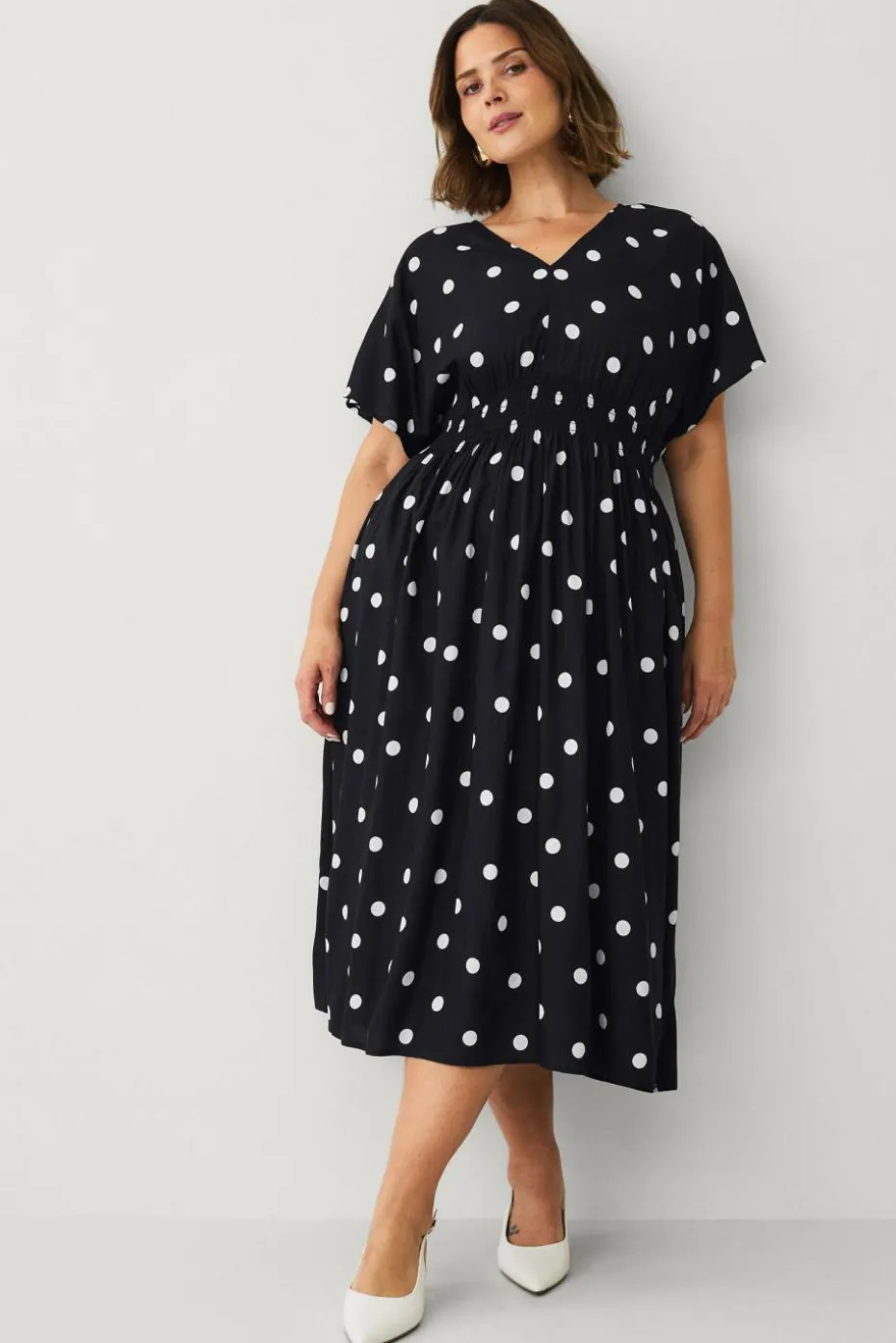 Ellos Plus collection Maxikjole med smockdetalj
