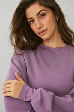 Ellos STUDIO Collegegenser Tech Sweat Crewneck