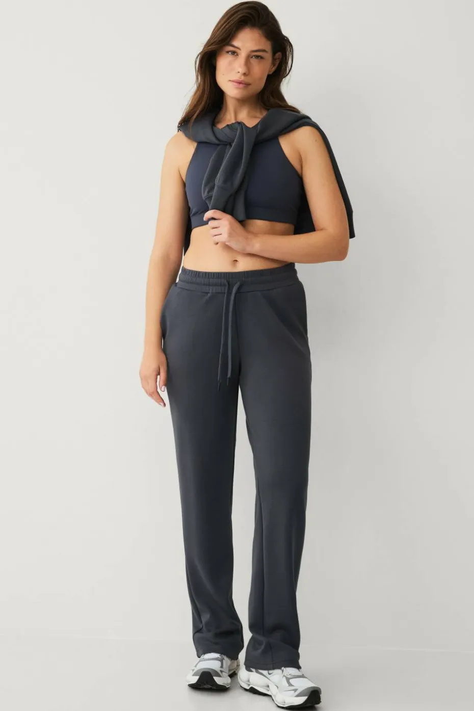 Ellos STUDIO Sweatpants Tech Sweatpants Straight