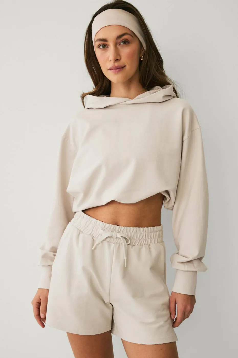 Ellos STUDIO Treningshettegenser Oversized Cropped Sweat Hoodie