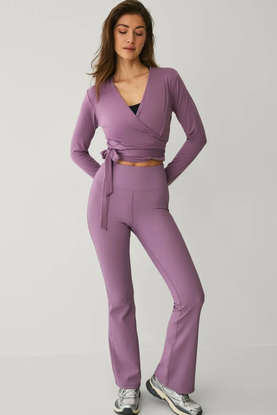 Ellos STUDIO Treningstopp Wrap Top Soft