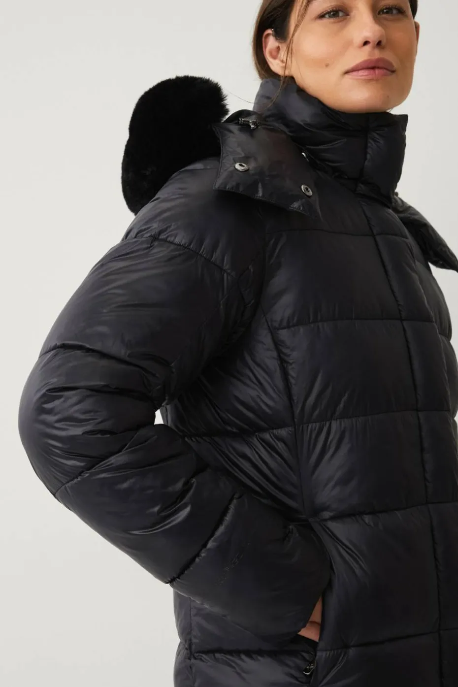 Áhkká Parka Gold Shiny Parka w Detachable Hood