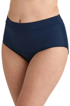 Miss Mary of Sweden Bikinitruse Maya Maxi