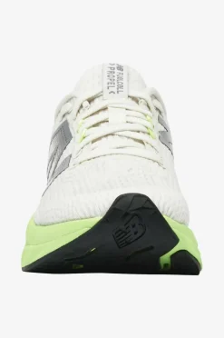 New Balance Løpesko New Balance Fuelcell Propel v5