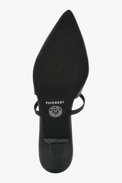 Pavement Pumps Aurelia