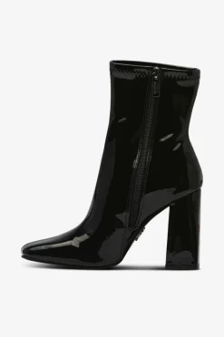Steve Madden Boots Traverse Bootie