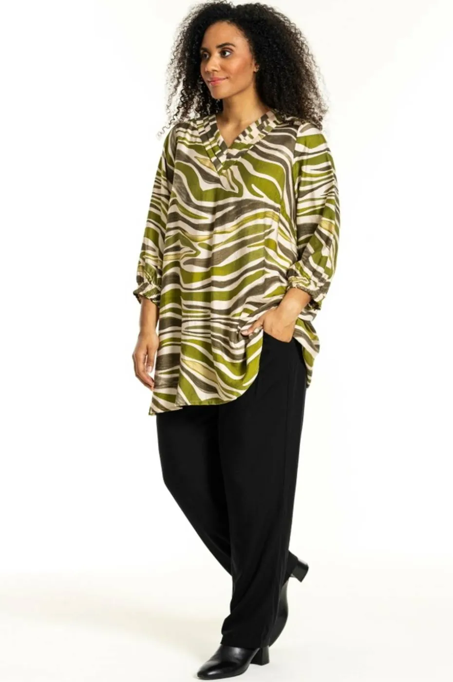 Studio Tunika sIlsa Tunic